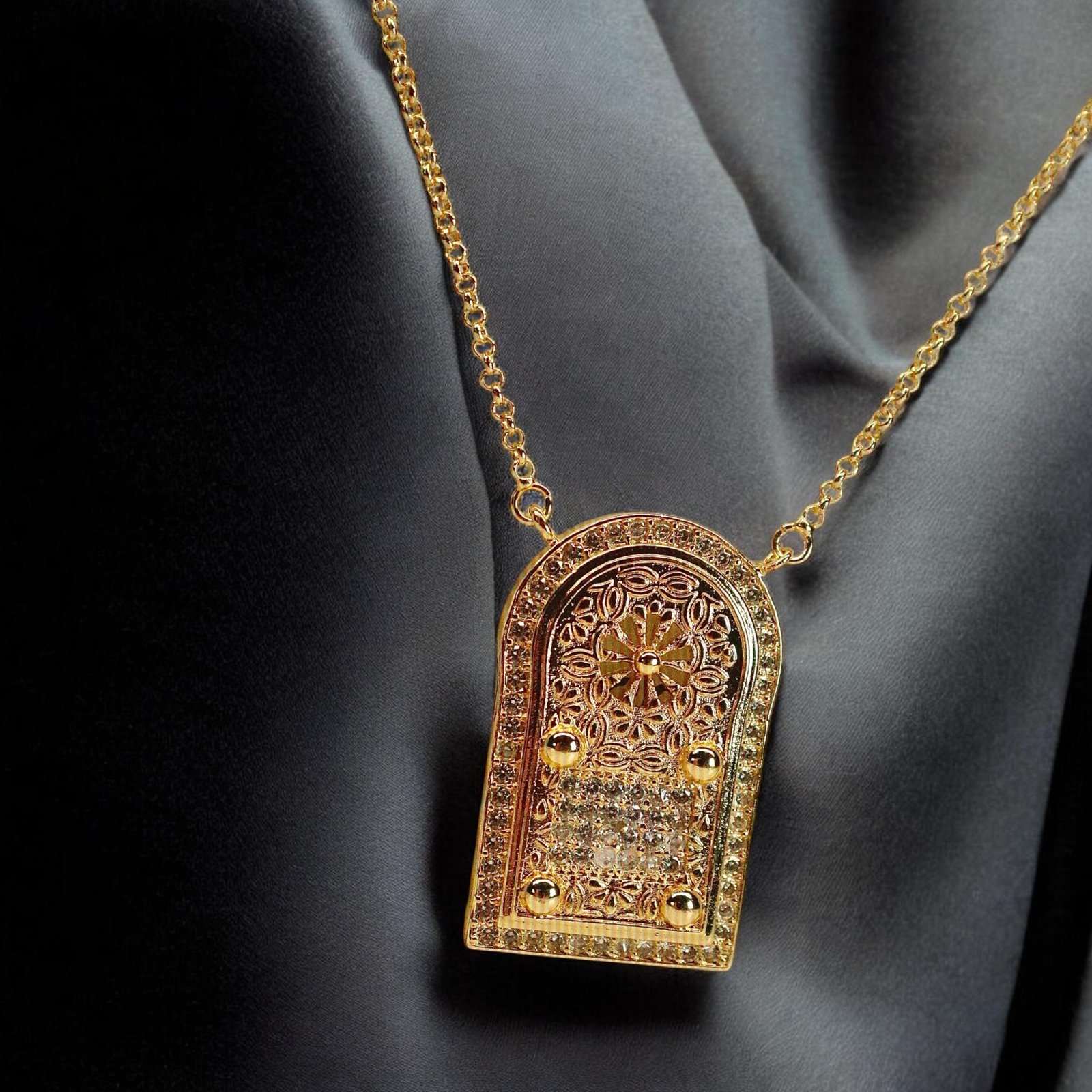 Collier “Bab Rafinity” – باب المنصور